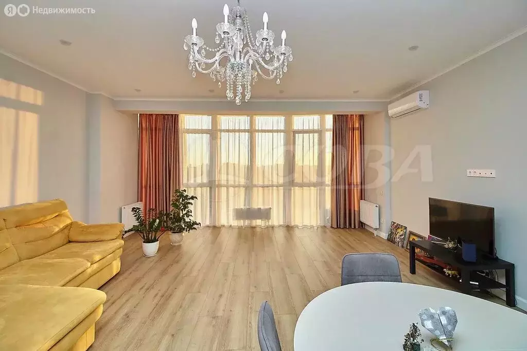 2-комнатная квартира: Тюмень, улица Короленко, 12 (89.5 м) - Фото 2