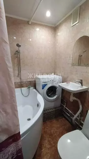 1-к. квартира, 30м, 3/5эт. - Фото 0