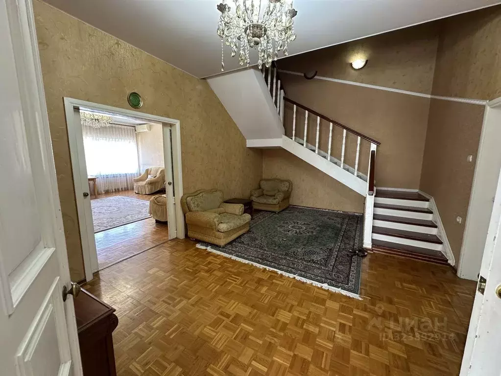 Дом в Ставропольский край, Ставрополь ул. Мира, 68 (263 м) - Фото 1