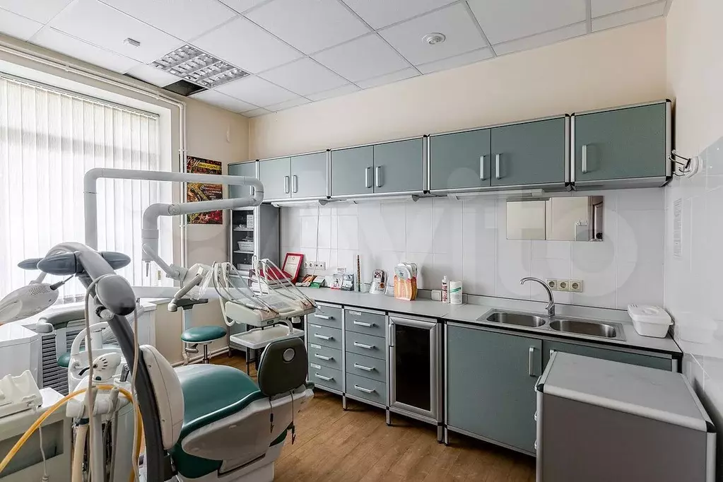 Продам помещение свободного назначения, 235 м - Фото 0