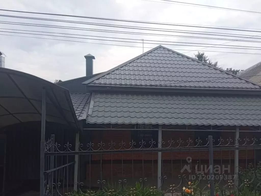 Дом в Воронежская область, Воронеж ул. Олега Кошевого, 13 (68 м) - Фото 0