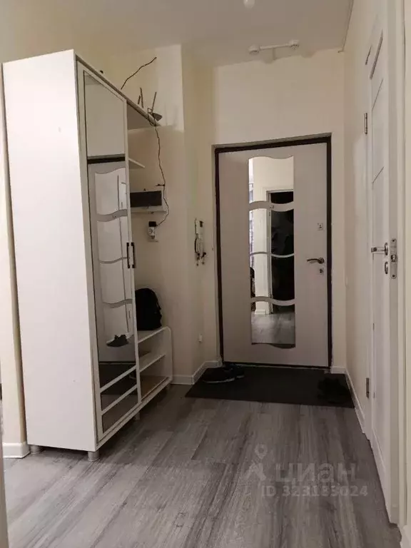 2-к кв. Ленинградская область, Всеволожский район, пос. Бугры ул. ... - Фото 0