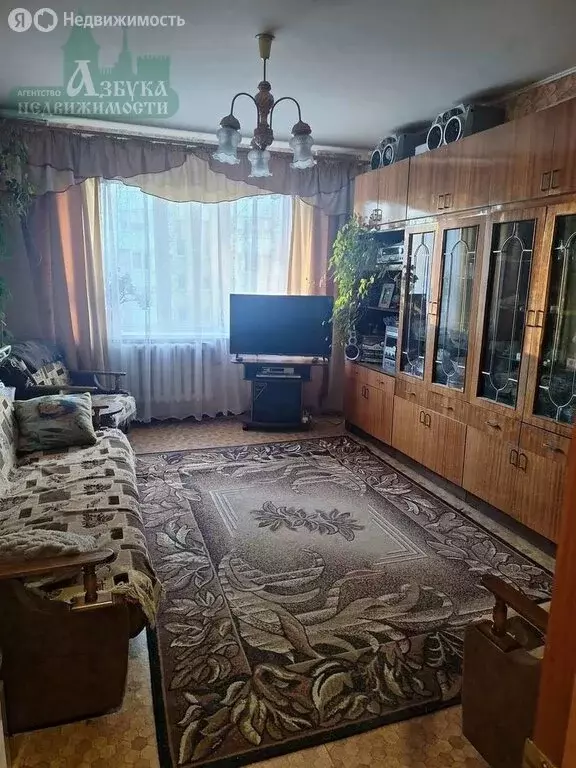 3-комнатная квартира: Смоленск, Кловская улица, 9 (67.1 м) - Фото 1