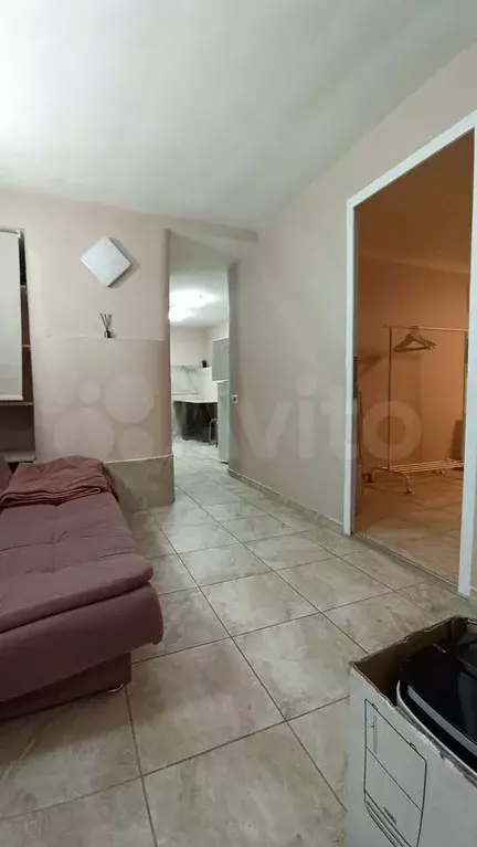 Комната 18 м в 3-к., 1/3 эт. - Фото 0