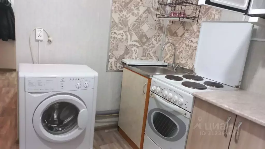 1-к кв. Иркутская область, Иркутск ул. Станиславского, 11 (31.0 м) - Фото 0