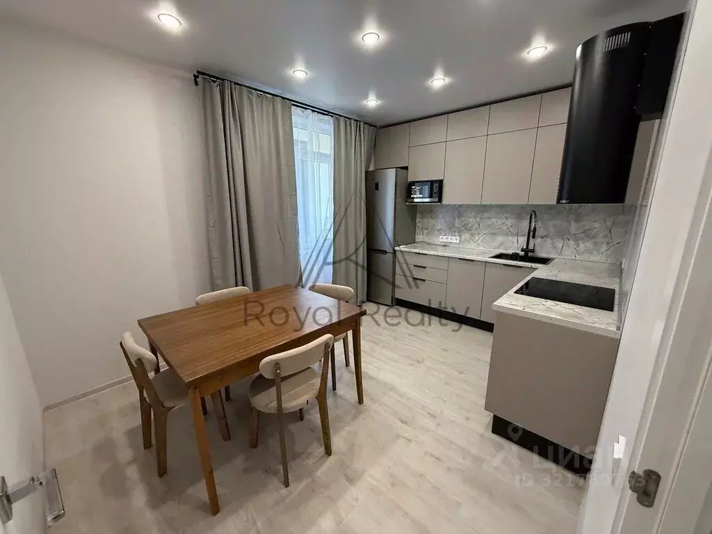 1-к кв. Санкт-Петербург ул. Парфеновская, 17 (43.0 м) - Фото 0