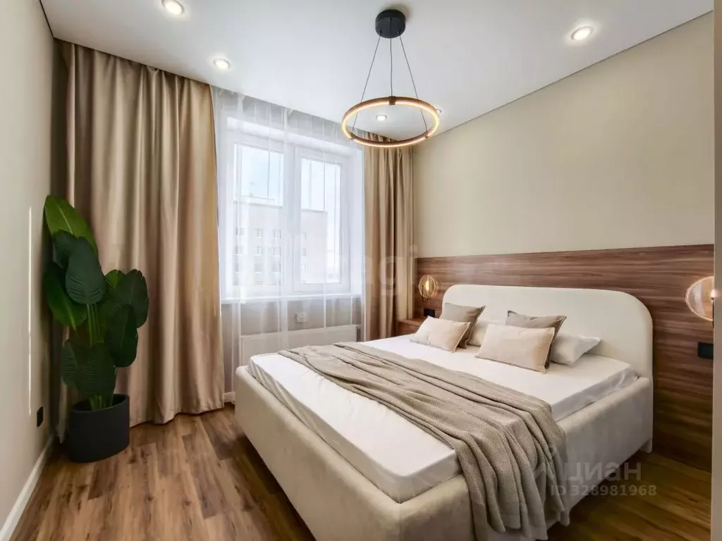 1-к кв. Тюменская область, Тюмень ул. Республики, 204к12 (38.5 м) - Фото 0