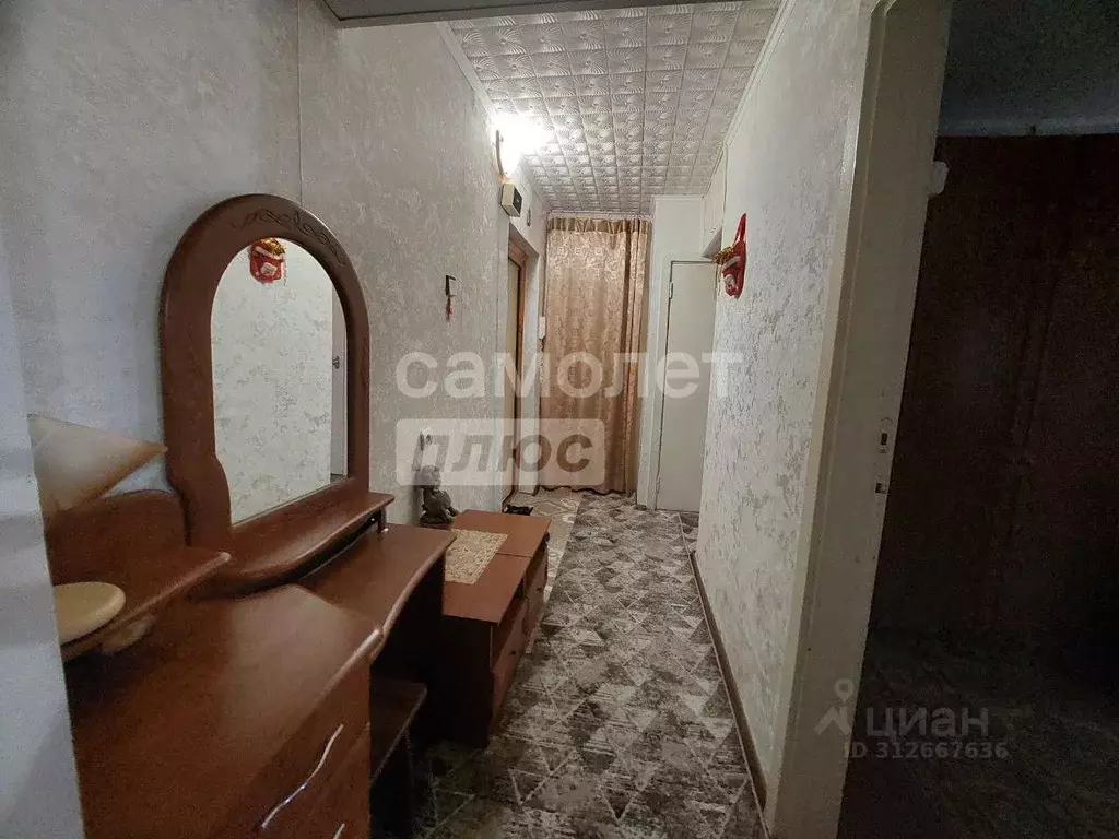 4-к кв. Курская область, Курск Магистральный проезд, 12 (61.2 м) - Фото 0