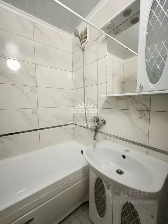 3-к кв. Крым, Керчь ул. Кирова, 111 (72.0 м) - Фото 1