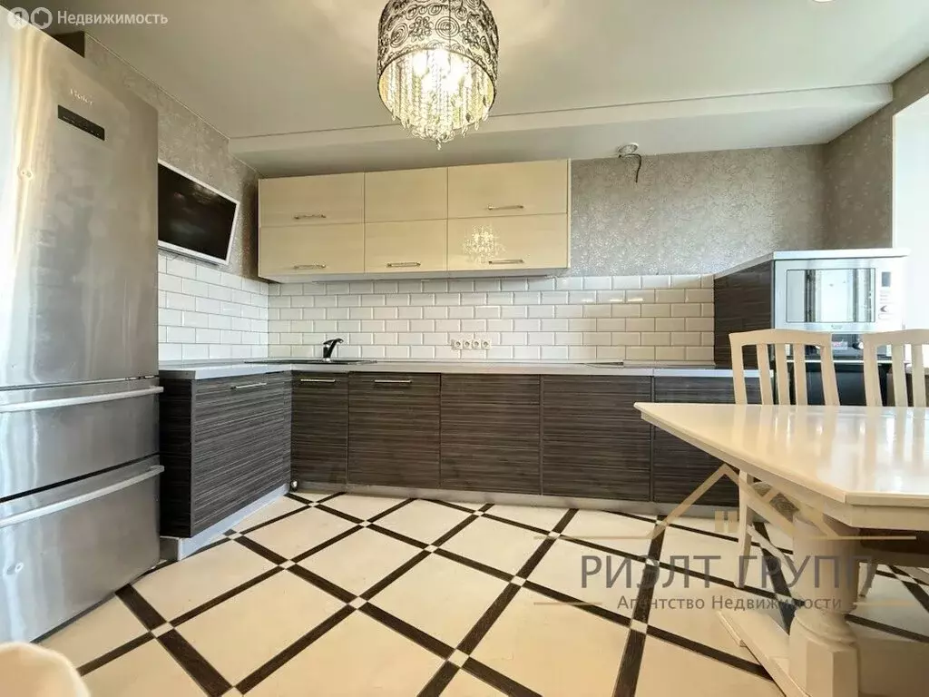 3-комнатная квартира: Казань, проспект Ямашева, 69 (80 м) - Фото 2