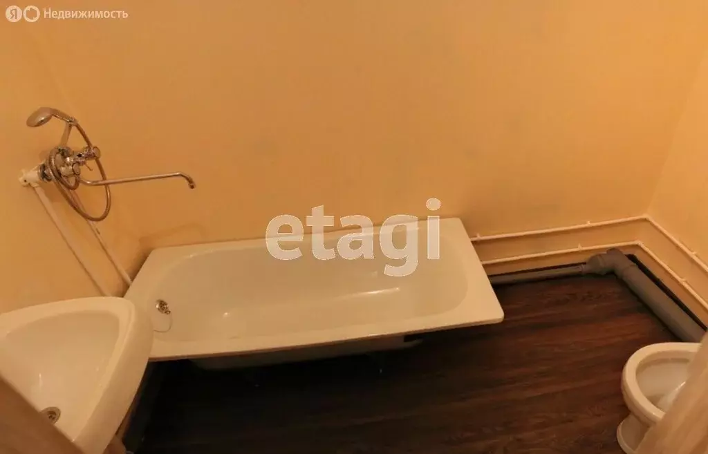 1-комнатная квартира: Вологодская область, рабочий посёлок Шексна, ... - Фото 1