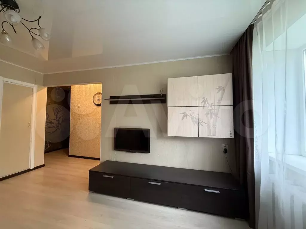 1-к. квартира, 30,5 м, 1/5 эт. - Фото 1