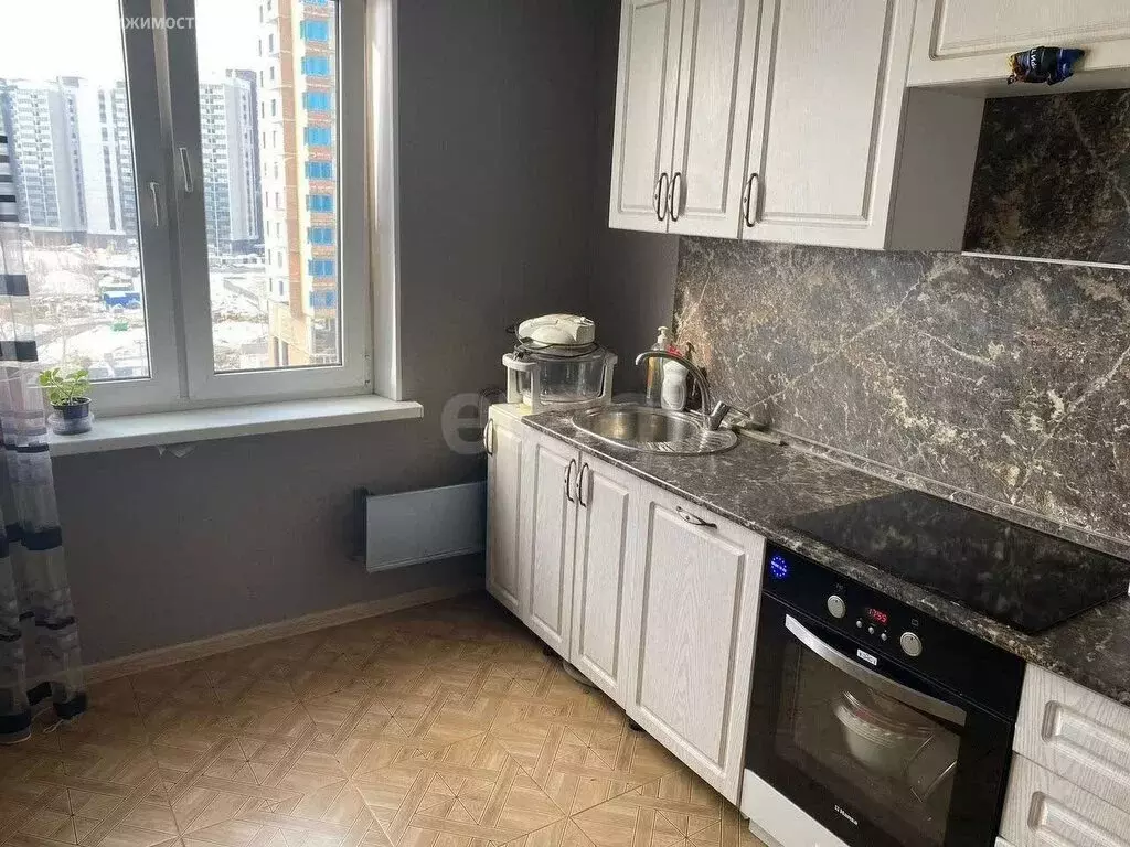 1-комнатная квартира: Челябинск, улица Салавата Юлаева, 23 (32 м) - Фото 1