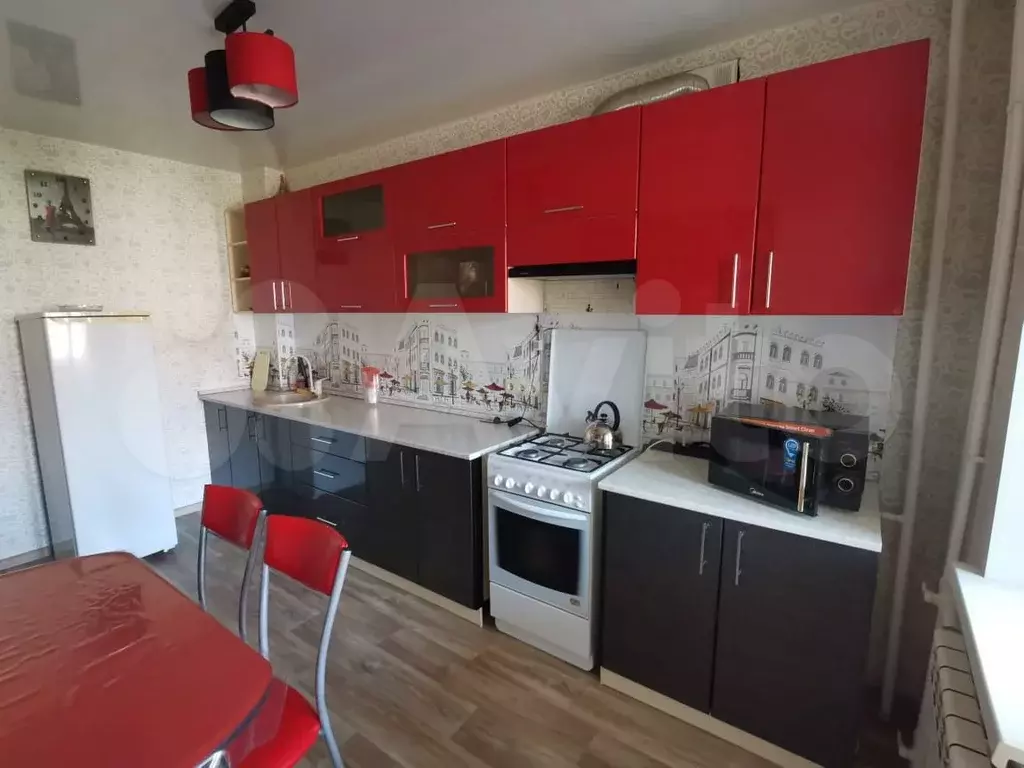 1-к. квартира, 42,7 м, 7/10 эт. - Фото 0