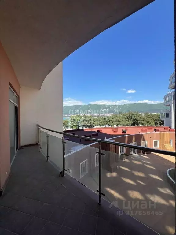 2-к кв. Краснодарский край, Геленджик Крымская ул., 3к2 (84.0 м) - Фото 0