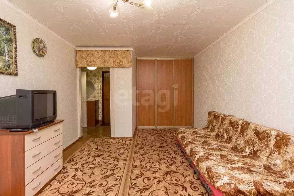 1-к кв. Тюменская область, Тюмень Комбинатская ул., 63 (34.0 м) - Фото 0