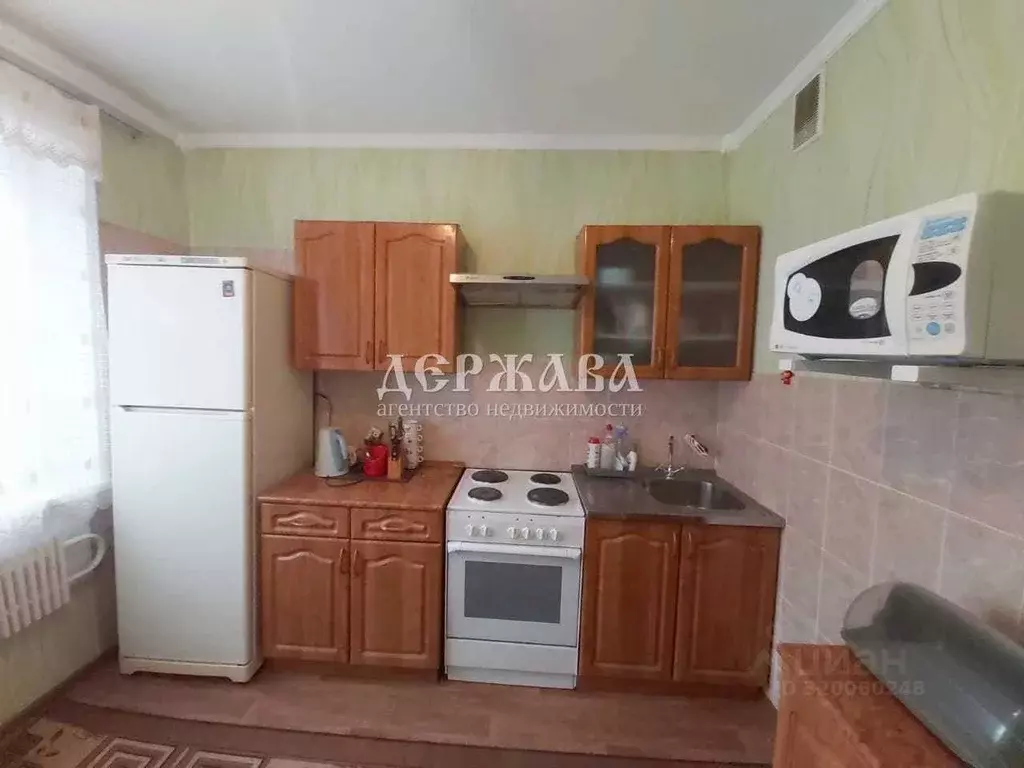 3-к кв. Белгородская область, Старый Оскол Королева мкр, 1А (64.0 м) - Фото 0