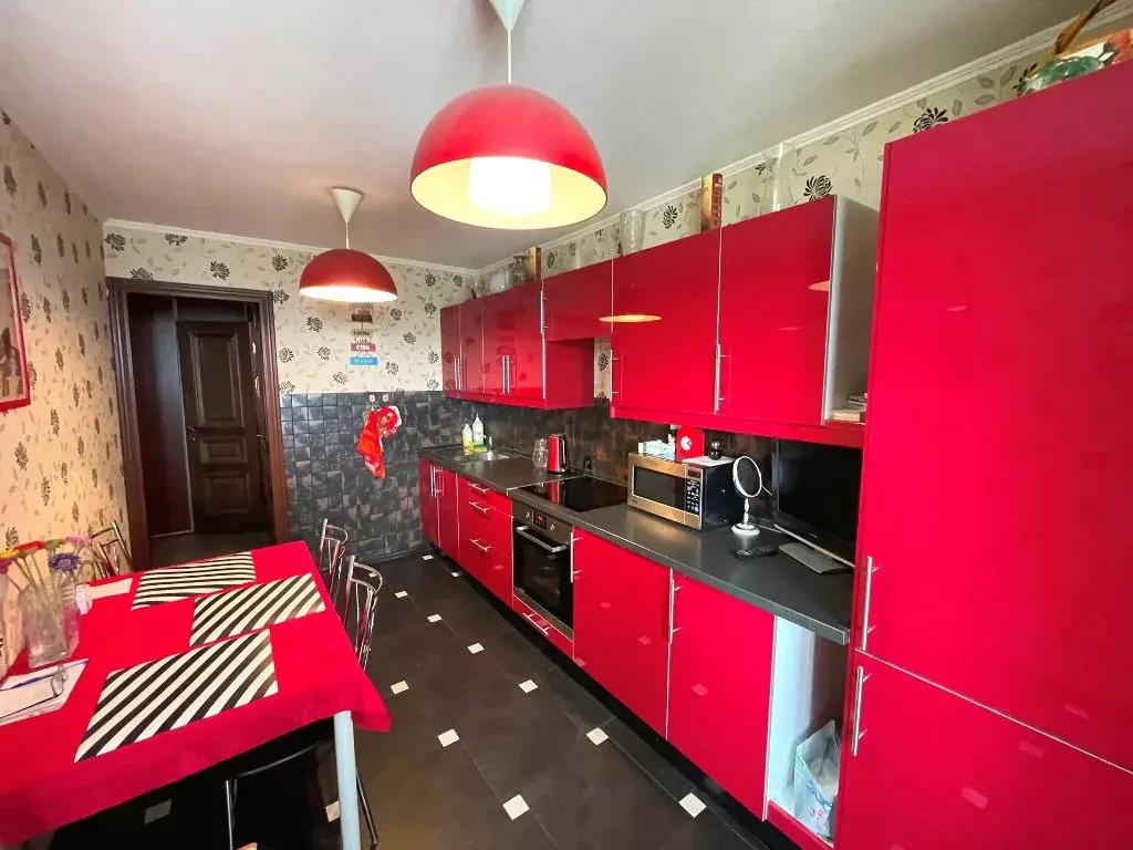 Продается 2-комнатная квартира - Фото 2