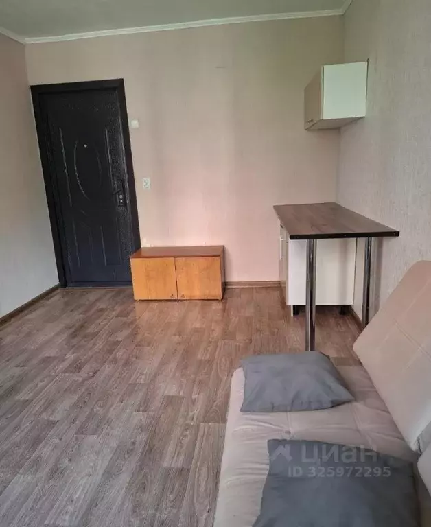 Комната Омская область, Омск ул. Дмитриева, 5/2 (14.0 м) - Фото 1