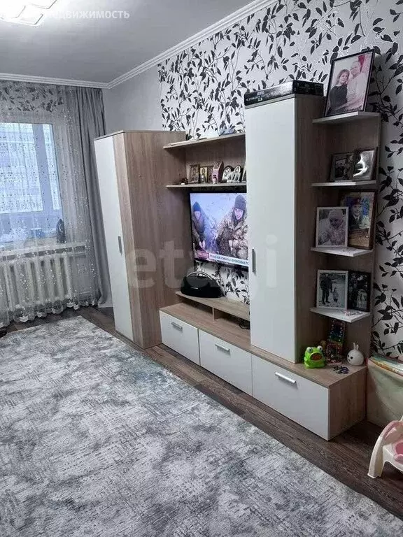 3-комнатная квартира: Барнаул, улица Энтузиастов, 40 (66.9 м) - Фото 1