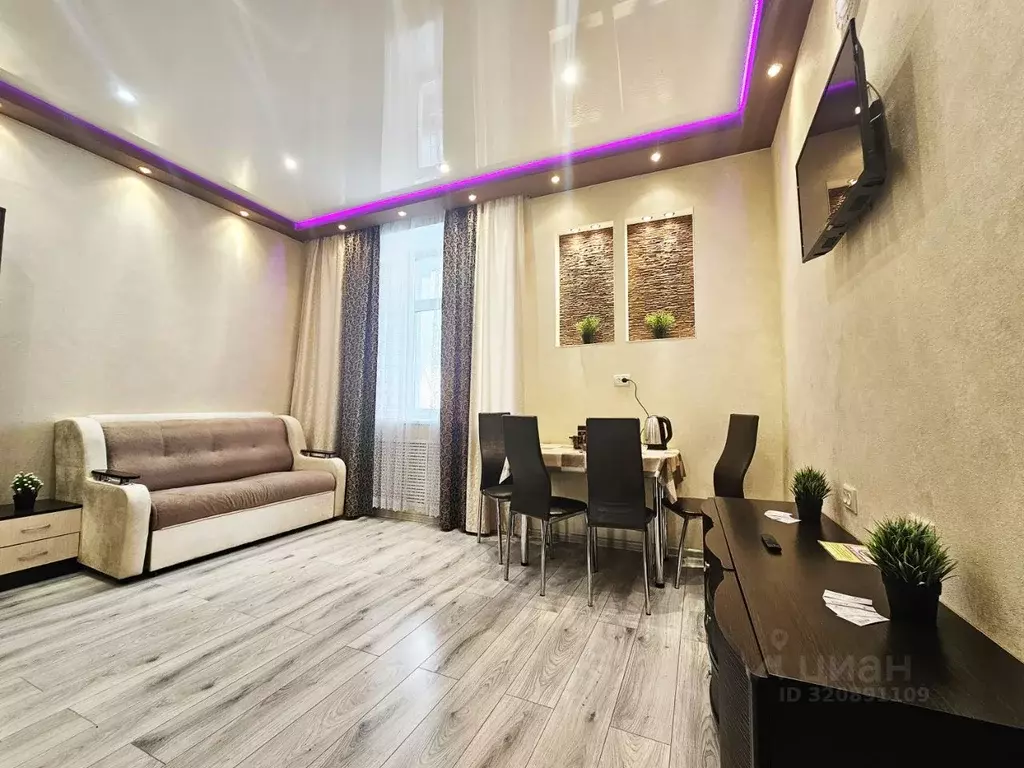 3-к кв. Новосибирская область, Новосибирск Омская ул., 89 (80.0 м) - Фото 1