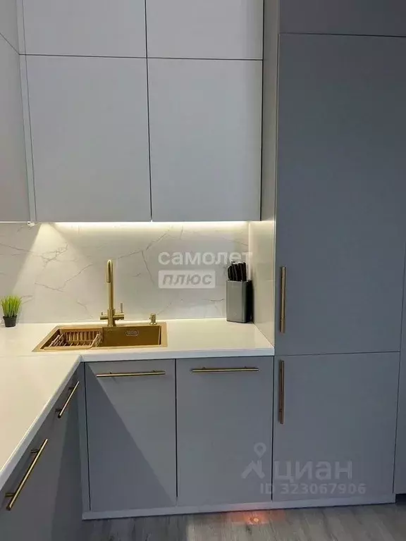 4-к кв. Челябинская область, Миасс ул. Кирова, 86 (78.0 м) - Фото 1