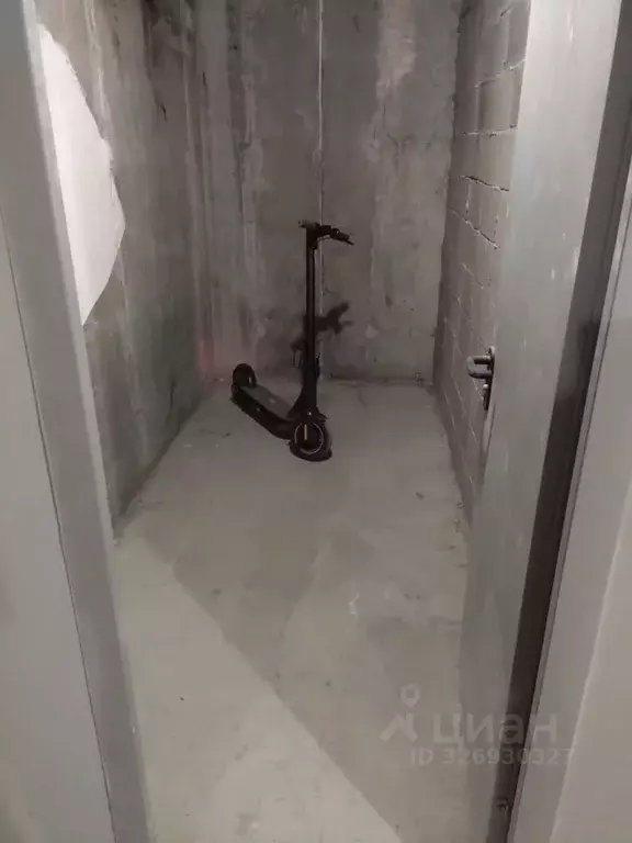 Гараж в Московская область, Одинцово ул. Каштановая, 4 (10 м) - Фото 1