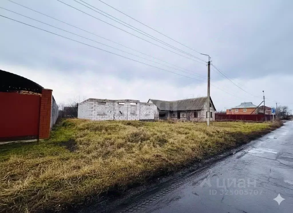 Дом в Белгородская область, Губкинский городской округ, пос. Троицкий, ... - Фото 1