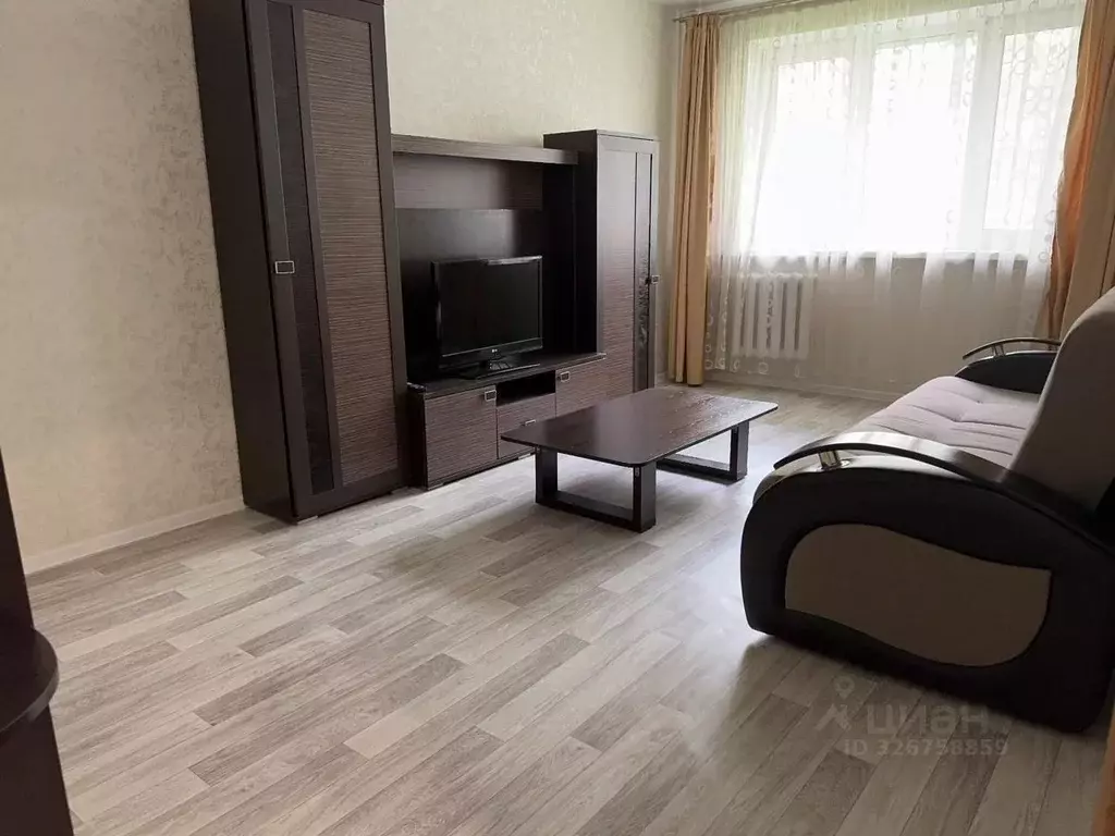 2-к кв. Сахалинская область, Южно-Сахалинск Сахалинская ул., 19 (44.2 ... - Фото 1