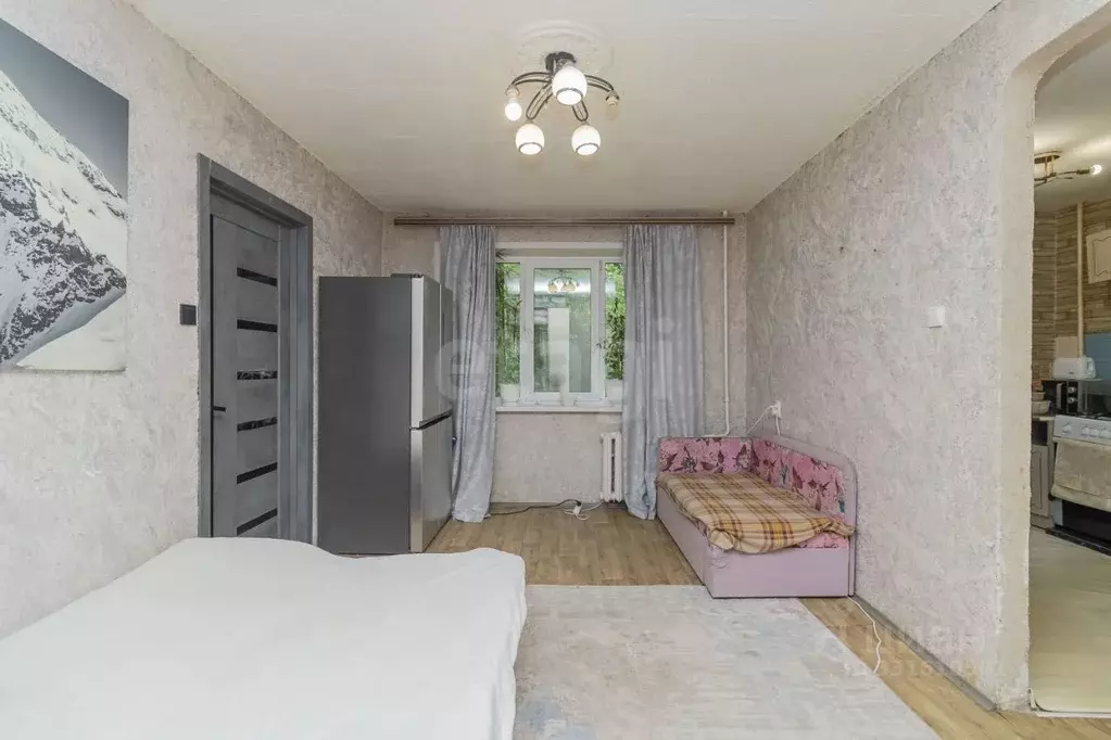 2-к кв. Тюменская область, Тюмень ул. Энергетиков, 54 (42.0 м) - Фото 1