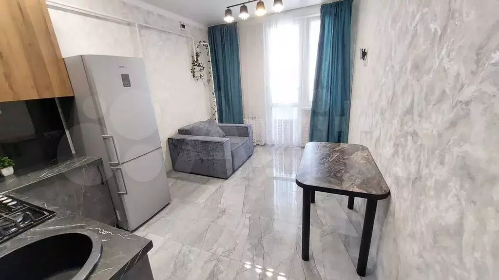 1-к. квартира, 45 м, 9/9 эт. - Фото 1