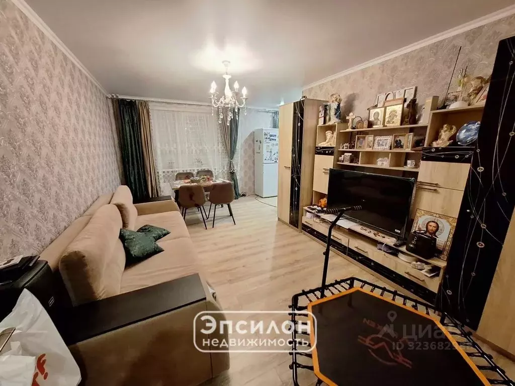 2-к кв. Курская область, Курск просп. Надежды Плевицкой, 23 (60.0 м) - Фото 1