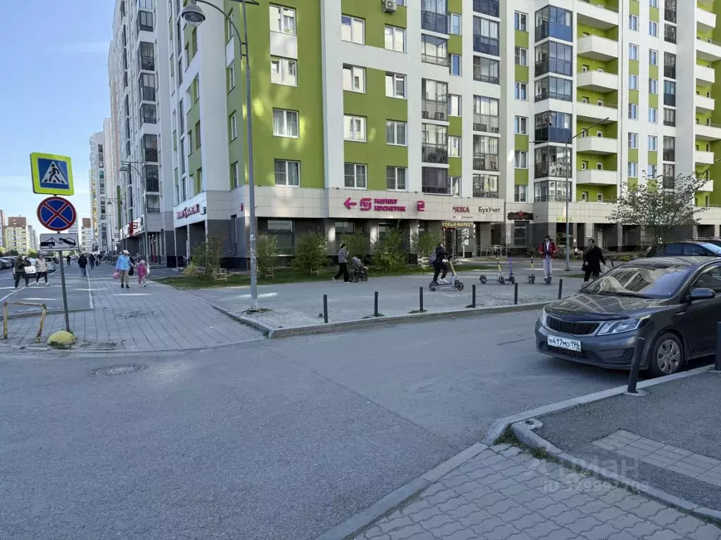 Помещение свободного назначения в Свердловская область, Екатеринбург ... - Фото 1