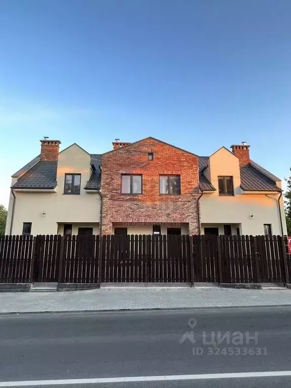 Таунхаус в Калининградская область, Пионерский Рабочая ул., 22 (129 м) - Фото 2