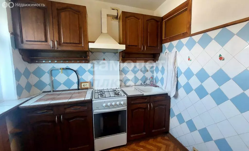2-комнатная квартира: Смоленск, улица Черняховского, 1 (43.4 м) - Фото 1