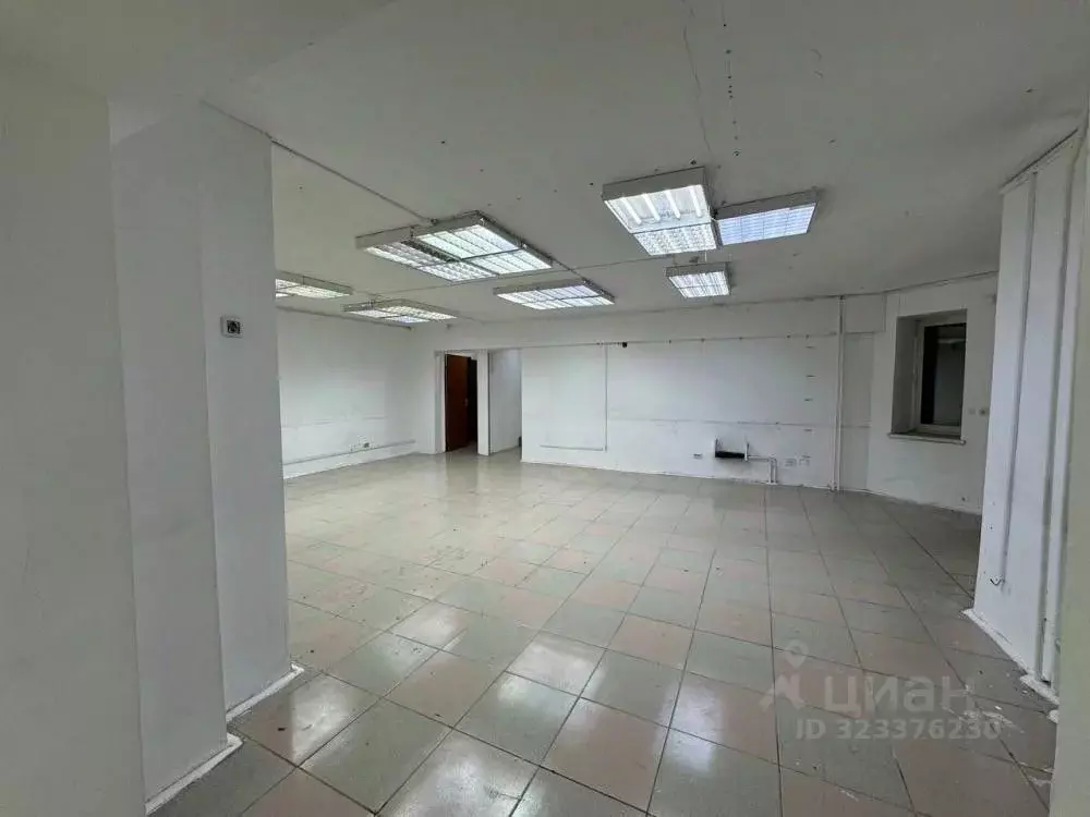 Помещение свободного назначения в Иркутская область, Иркутск ул. ... - Фото 2