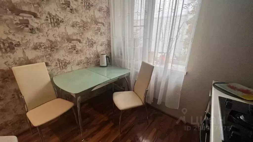 2-к кв. Ленинградская область, Кировск Набережная ул., 11 (43.0 м) - Фото 2