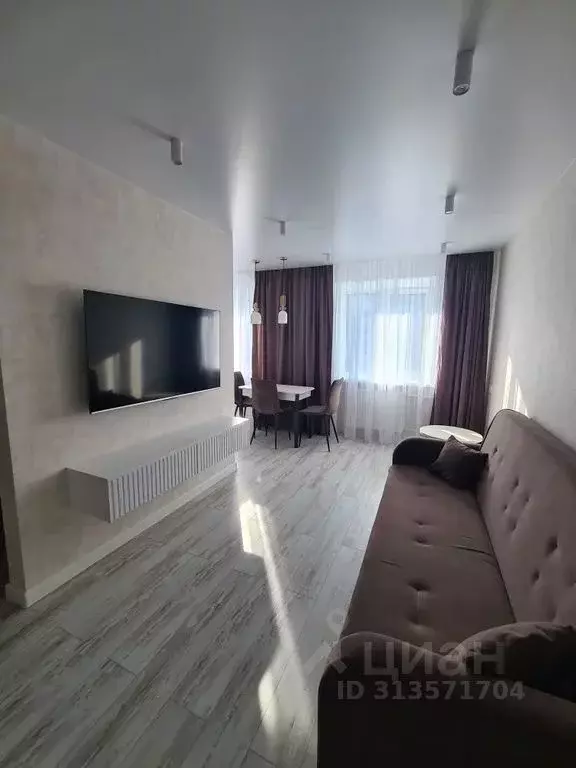 2-к кв. Хабаровский край, Николаевск-на-Амуре ул. Гоголя, 28А (43.0 м) - Фото 1