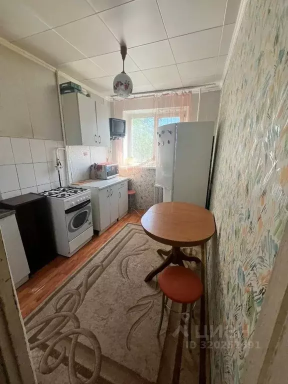 2-к кв. Московская область, Наро-Фоминск ул. Профсоюзная, 40 (44.0 м) - Фото 0