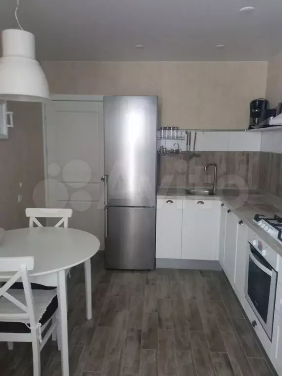 1-к. квартира, 42 м, 6/10 эт. - Фото 0