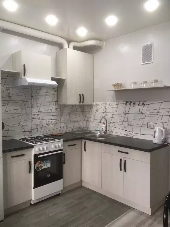 1-к. квартира, 53 м, 6/9 эт. - Фото 0