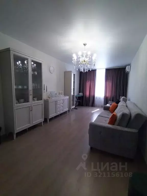 3-к кв. Северная Осетия, Владикавказ ул. Курсантов-Кировцев, 37 (86.0 ... - Фото 1