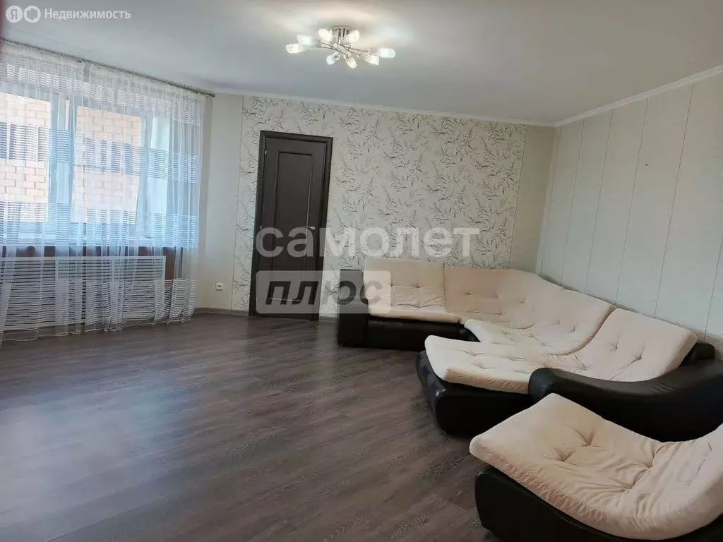 3-комнатная квартира: Липецк, улица Н.Г. Славянова, 3 (98.8 м) - Фото 1