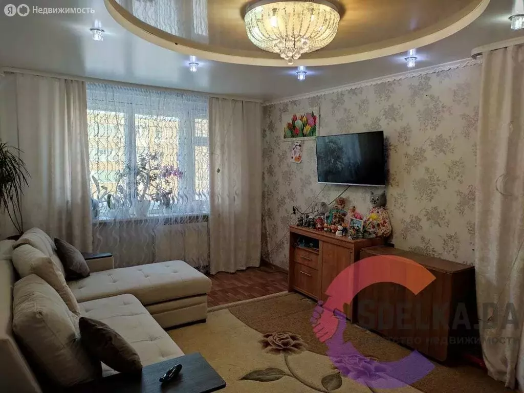 4-комнатная квартира: Нефтекамск, Социалистическая улица, 105 (70.7 м) - Фото 1