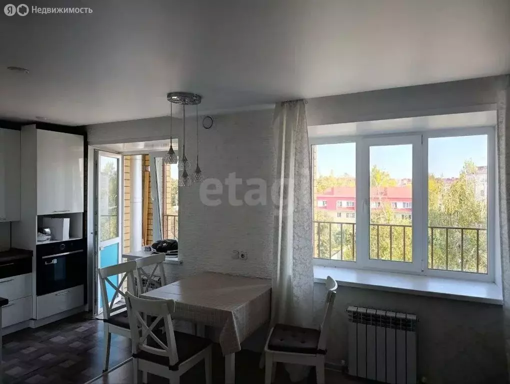 1-комнатная квартира: посёлок городского типа Медведево, Комсомольская ... - Фото 2