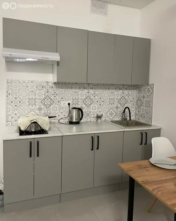 1-комнатная квартира: Краснодар, улица Селезнёва, 4/15к1 (41 м) - Фото 1