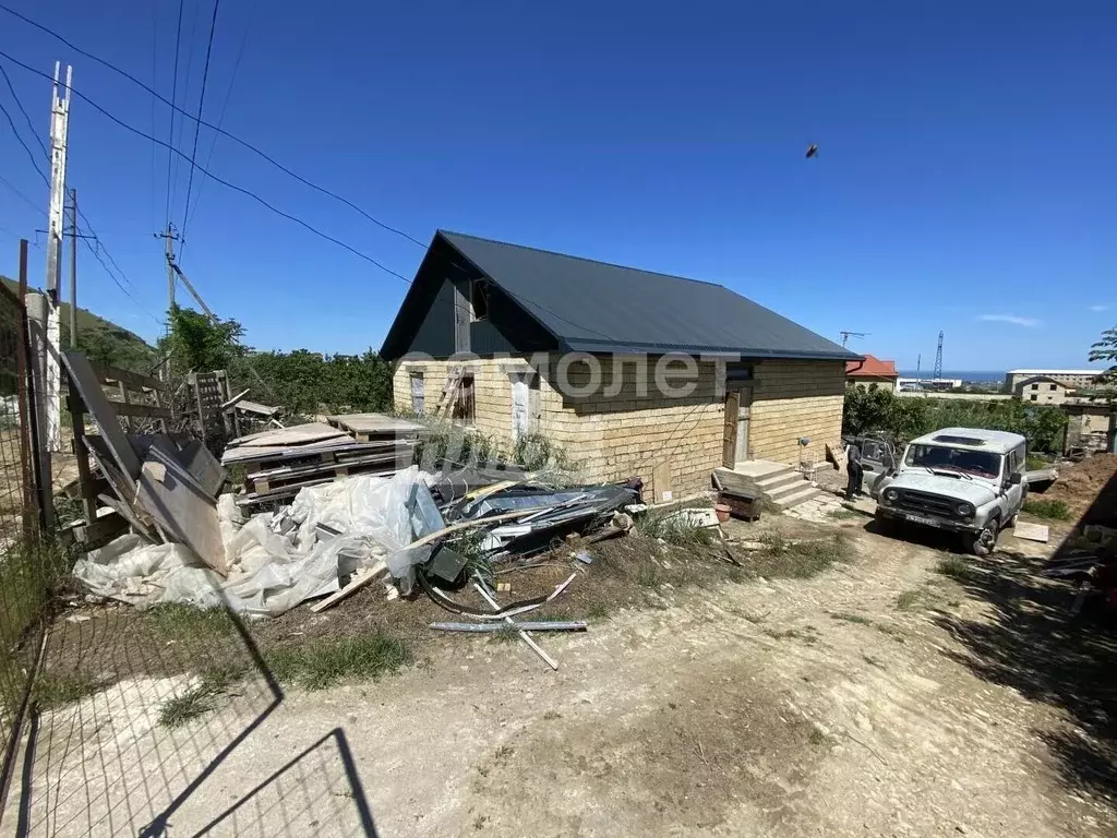 Дом в Дагестан, Дербент ул. Самурского, 79 (114 м) - Фото 1