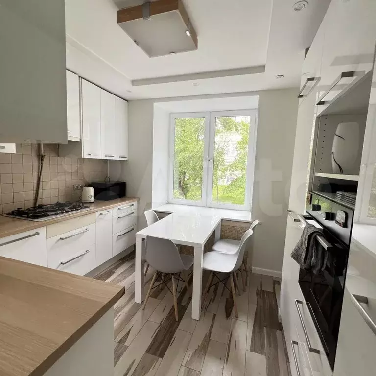 2-к. квартира, 60 м, 2/8 эт. - Фото 1
