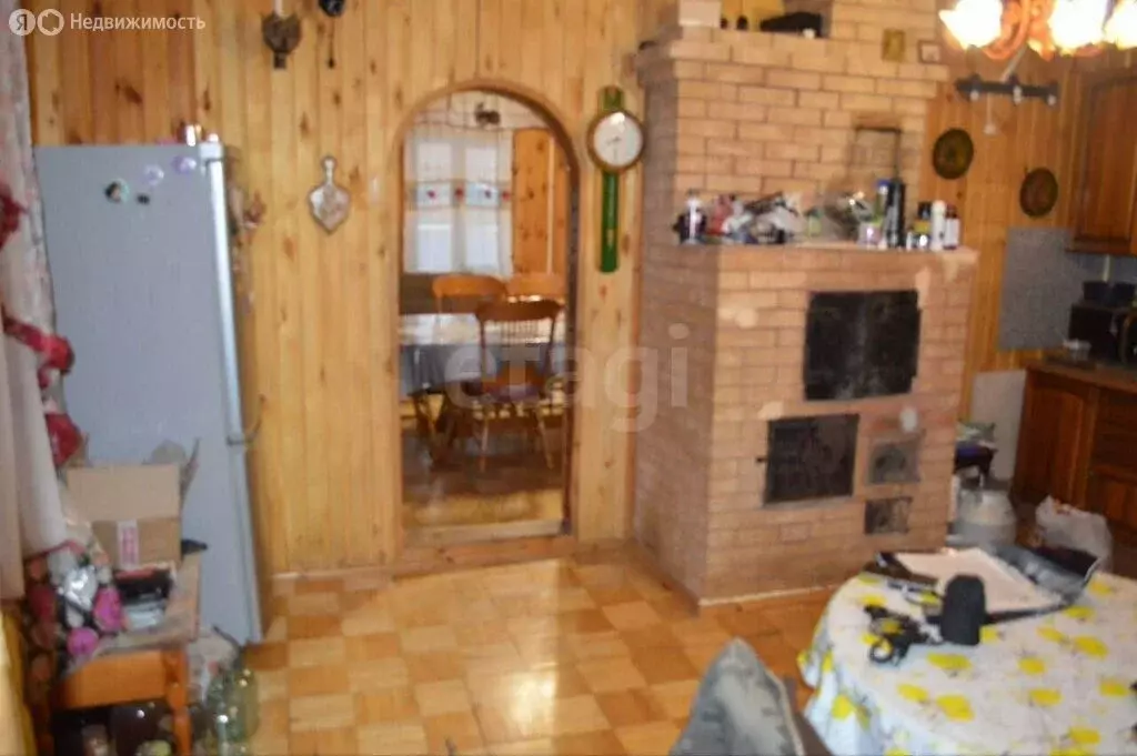 Дом в посёлок Красные Ткачи, улица Чапаева (170 м) - Фото 1