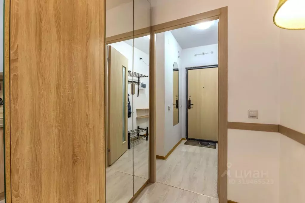Студия Санкт-Петербург бул. Александра Грина, 3 (27.0 м) - Фото 1